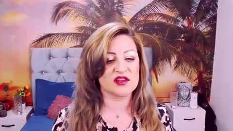 Snapshot of eviajoness chatting on February 10, 2026, 1:21 am Evia online show from February 10, 2026, 1:21 am