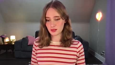 Evie3 online show from December 23, 2024, 3:29 am