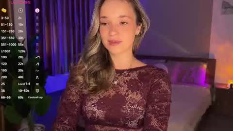 Snapshot of evielina chatting on June 26, 2026, 11:53 pm evielina online show from June 26, 2026, 11:53 pm