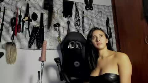 Snapshot of evil_sammy chatting on May 11, 2026, 8:50 pm Mistress Sammy online show from May 11, 2026, 8:50 pm