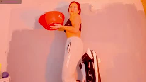 evva_foxxy online show from February 6, 2025, 12:00 am