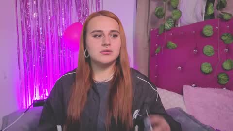 EVY online show from September 14, 2025, 2:33 am