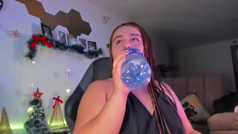 EVY online show from January 12, 2026, 2:28 am