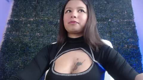 Im Evy online show from April 21, 2026, 5:28 pm