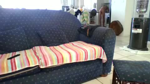 exhibitionnude online show from June 13, 2026, 11:35 pm