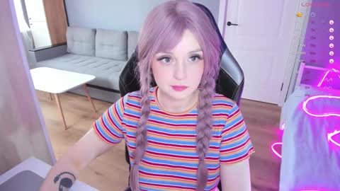  Amy  online show from October 16, 2025, 10:38 am