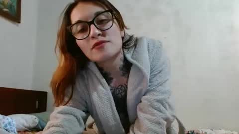 Snapshot of exolizzz66 chatting on February 3, 2025, 9:29 pm Exolizz online show from February 3, 2025, 9:29 pm