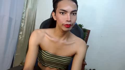 Lixe online show from March 9, 2025, 11:25 pm