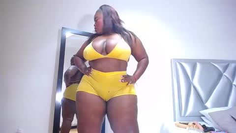 Snapshot of exotic_karmella chatting on December 12, 2024, 9:58 pm exotic_karmella online show from December 12, 2024, 9:58 pm