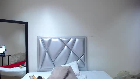Snapshot of exotic_karmella chatting on February 4, 2025, 10:02 pm exotic_karmella online show from February 4, 2025, 10:02 pm