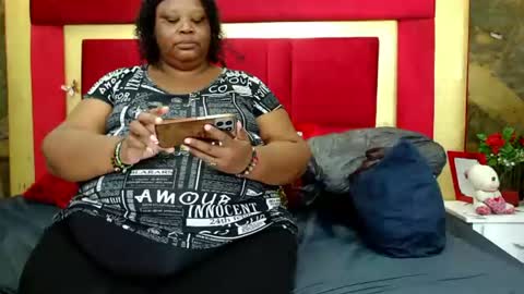 Snapshot of exoticbigmandx chatting on July 2, 2026, 2:01 pm Mandy online show from July 2, 2026, 2:01 pm