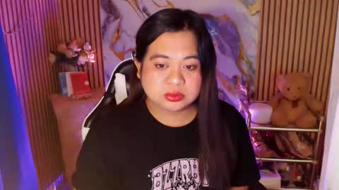 Snapshot of exoticpinayx chatting on November 3, 2025, 4:41 pm SHANTAL MARIE online show from November 3, 2025, 4:41 pm