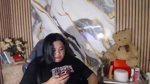 Snapshot of exoticpinayx chatting on June 5, 2026, 5:14 am SHANTAL MARIE online show from June 5, 2026, 5:14 am