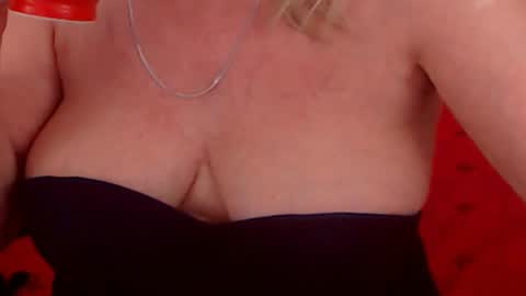 Alana online show from January 24, 2025, 10:51 pm