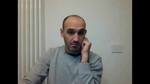 Extro online show from December 13, 2025, 9:53 pm