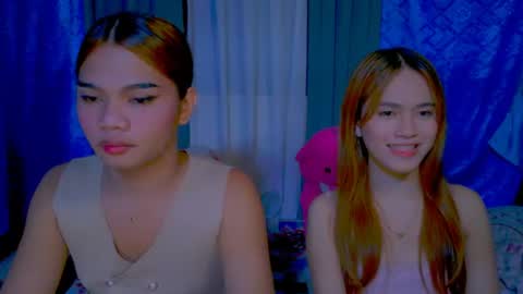 Snapshot of extremelian chatting on June 14, 2026, 5:04 pm I DO EVERTHING U WANT BECAUSE IM EXTREME LIAN online show from June 14, 2026, 5:04 pm