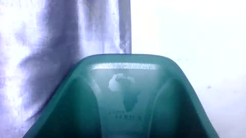 extremelywetgirl_ online show from May 16, 2026, 6:17 pm