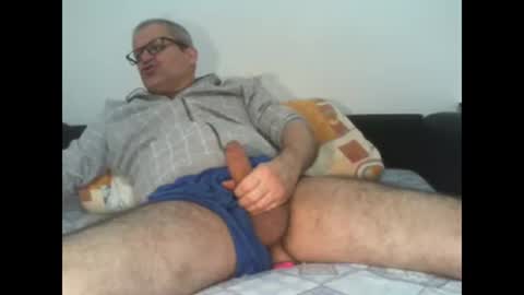 GEORGE online show from December 2, 2025, 1:11 am