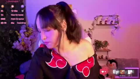 eymmy_24 online show from February 13, 2026, 2:40 am