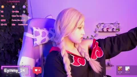 eymmy_24 online show from April 13, 2026, 1:11 am