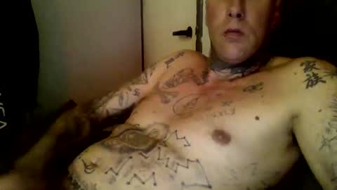 Snapshot of ezekielll1999 chatting on April 11, 2026, 7:45 am ezekielll1999 online show from April 11, 2026, 7:45 am