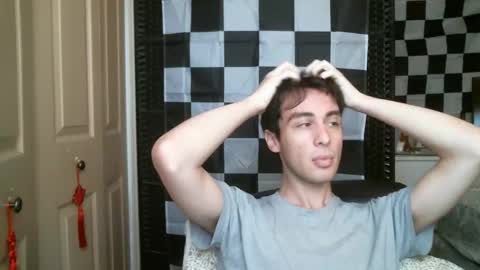 Ezra Naamah online show from February 16, 2025, 4:21 pm