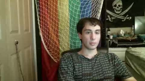 Ezra Naamah online show from September 15, 2025, 12:32 am