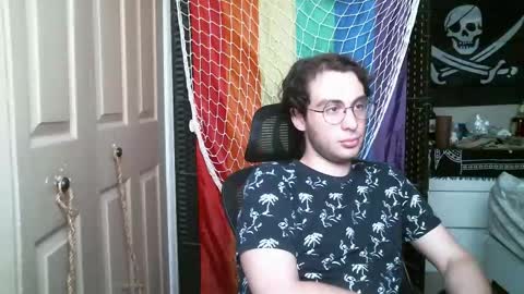 Ezra Naamah online show from April 18, 2026, 9:48 pm