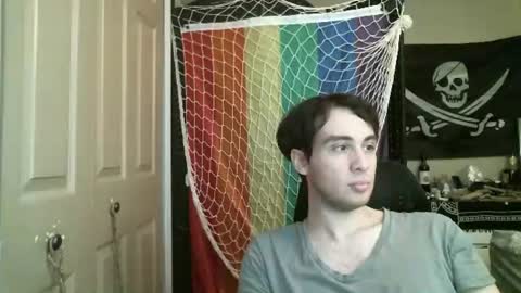 Ezra Naamah online show from July 30, 2026, 2:49 pm