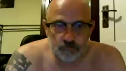 Snapshot of f1zzeek chatting on July 23, 2026, 11:02 pm f1zzeek online show from July 23, 2026, 11:02 pm