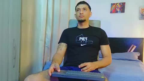 fabi online show from November 5, 2025, 11:43 am