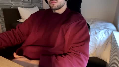 Snapshot of fabian_196 chatting on December 12, 2024, 9:08 am Call me bitch online show from December 12, 2024, 9:08 am