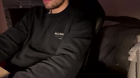 Snapshot of fabian_196 chatting on December 16, 2024, 4:49 pm Call me bitch online show from December 16, 2024, 4:49 pm