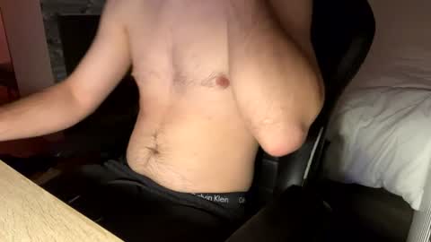 Snapshot of fabian_196 chatting on January 8, 2025, 4:22 pm Call me bitch online show from January 8, 2025, 4:22 pm