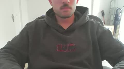 Snapshot of fabian_196 chatting on October 5, 2025, 8:56 am Call me bitch online show from October 5, 2025, 8:56 am