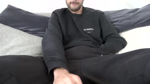 Snapshot of fabian_196 chatting on October 26, 2025, 10:43 am Call me bitch online show from October 26, 2025, 10:43 am