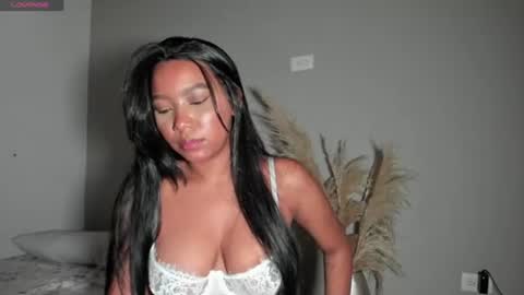 Snapshot of fabianna_laraa chatting on June 15, 2026, 3:53 am Thianna online show from June 15, 2026, 3:53 am