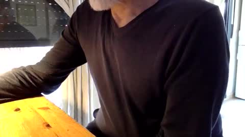 Fabro online show from April 14, 2026, 1:06 pm