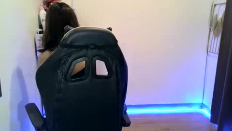 fabulous_cristy24 online show from February 7, 2026, 12:20 pm