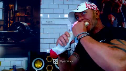 Snapshot of fabxxxl chatting on January 29, 2025, 12:45 pm fabxxxl online show from January 29, 2025, 12:45 pm