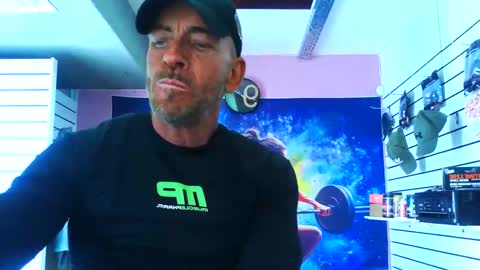 Snapshot of fabxxxl chatting on October 4, 2025, 11:41 am fabxxxl online show from October 4, 2025, 11:41 am