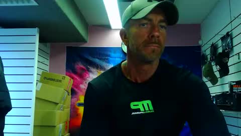 Snapshot of fabxxxl chatting on October 7, 2025, 7:27 am fabxxxl online show from October 7, 2025, 7:27 am