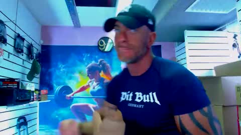 Snapshot of fabxxxl chatting on October 10, 2025, 11:53 am fabxxxl online show from October 10, 2025, 11:53 am