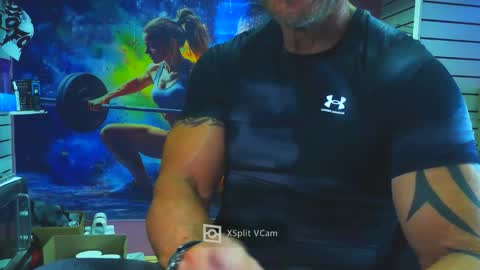 fabxxxl online show from February 28, 2026, 1:45 pm