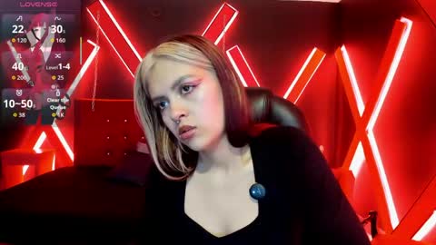 Snapshot of fabzy_fab chatting on May 20, 2026, 12:11 pm fabzy online show from May 20, 2026, 12:11 pm
