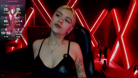 Snapshot of fabzy_fab chatting on June 8, 2026, 12:27 pm fabzy online show from June 8, 2026, 12:27 pm