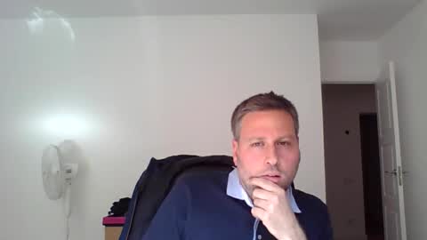 faer_087 online show from October 10, 2025, 11:20 am