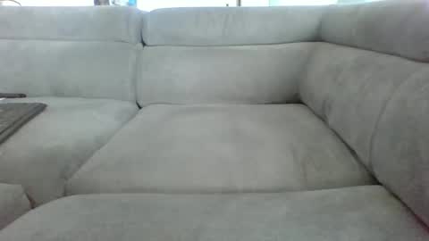 fafacuisto63 online show from February 9, 2025, 1:03 pm