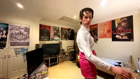 fagboysissy online show from November 26, 2025, 9:10 am