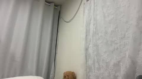 fahsai solo online show from March 23, 2026, 4:49 am